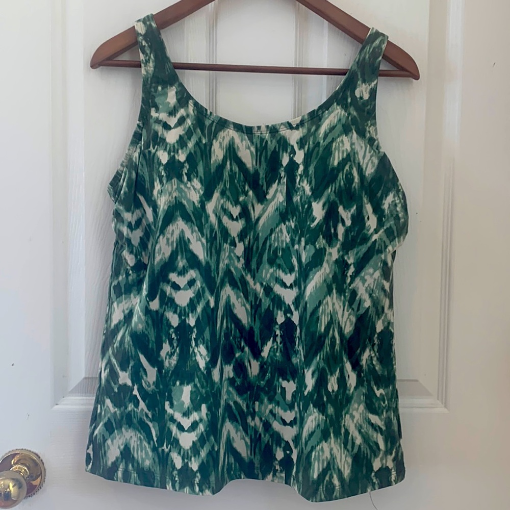 Duluth Trading green Ikat print tankini top with under layer Size 14